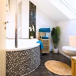 Apartament Baliapartment Hof, Kueche, Parkplatz, 24h Digital Checkin, Wlan250mbit Hof (Bavaria)