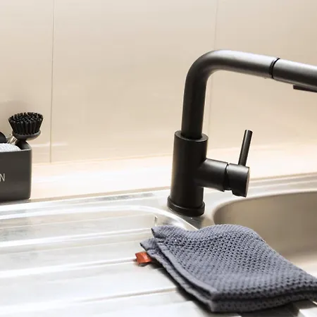 Apartment Bali Hof, Kueche, Parkplatz, 24h Digital Checkin, Wlan150mbit Hof (Bavaria)