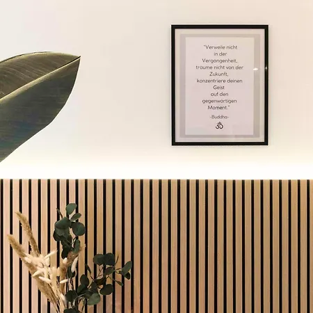 Baliapartment Hof, Kueche, Parkplatz, Smart-Checkin, Wlan600Mbit Apartamento