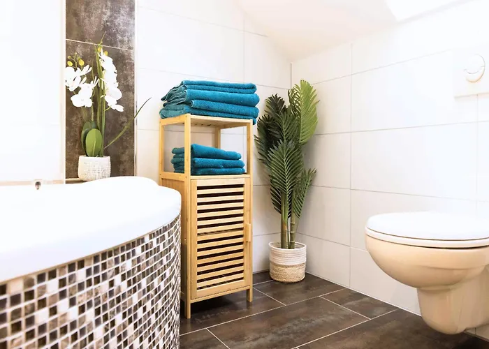 Apartmán Baliapartment Hof, Kueche, Parkplatz, 24h Digital Checkin, Wlan250mbit